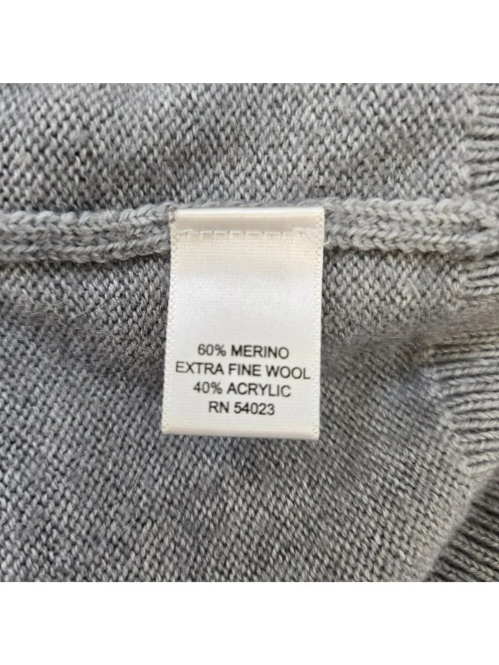 Banana Republic Merino Wool Blend V-Neck Sweater Size XXL Tall